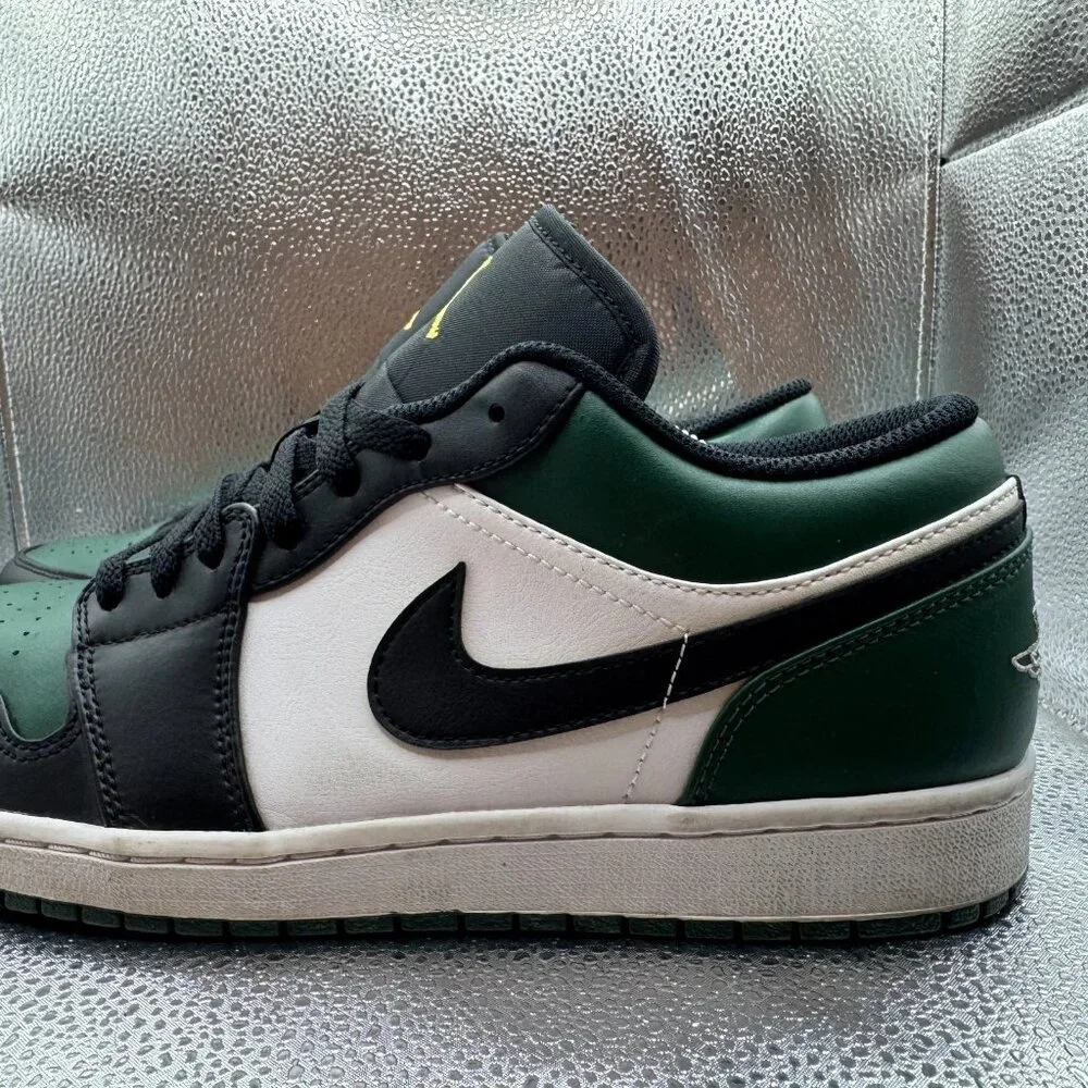 Size 11.5 Jordan 1‎ Low Mens Green Toe Low Top Lace-Up Sneakers 553558-371